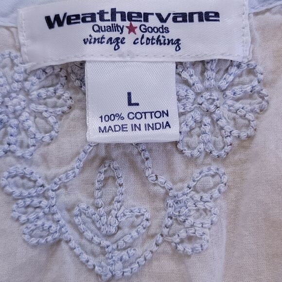 Weathervane. Women's Blouse. Vintage Clothing. Beautiful stitching. Size Large. - Picture 9 of 10
